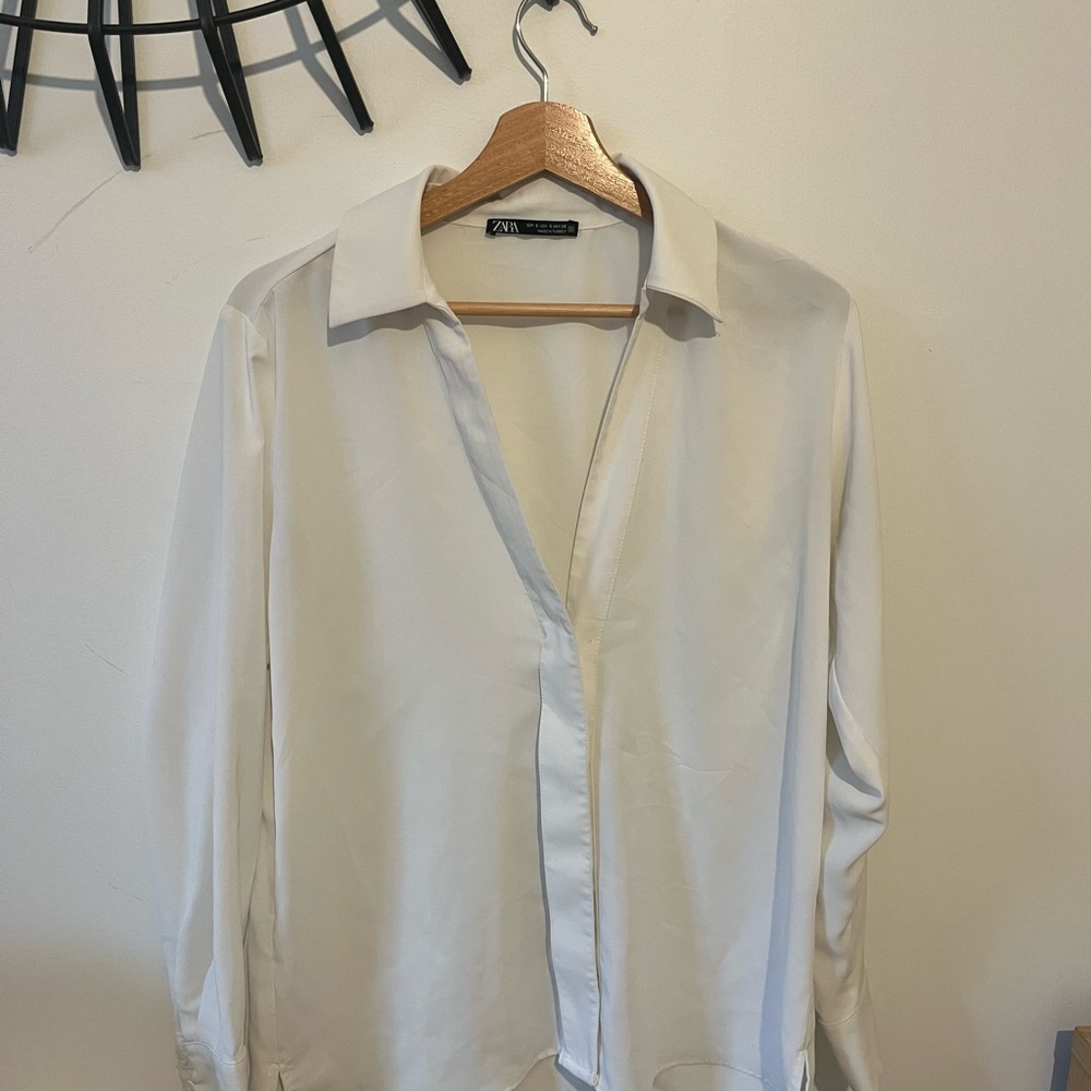 Zara Women’s White Shirt